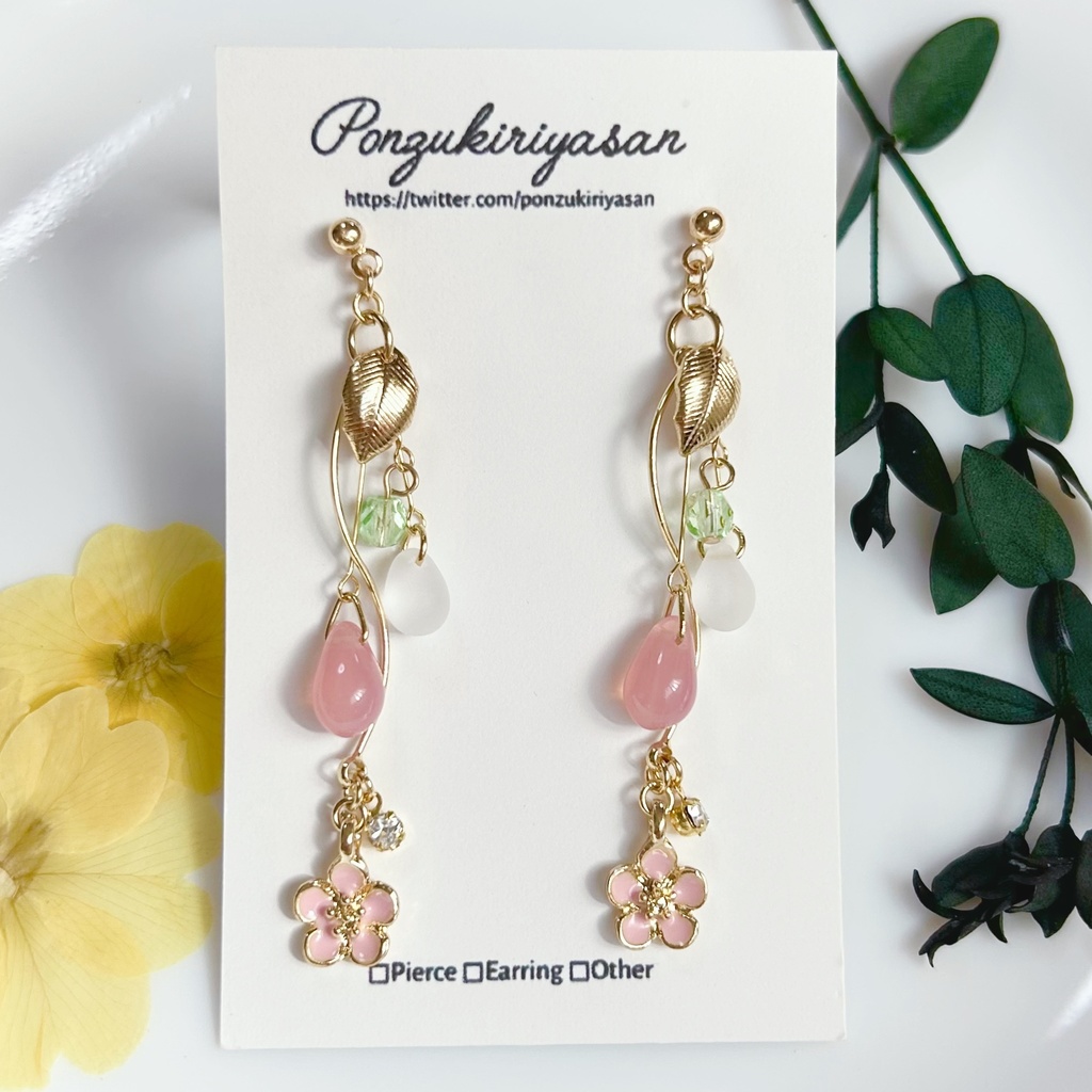 1622桜もちカラーのお花見ピアス