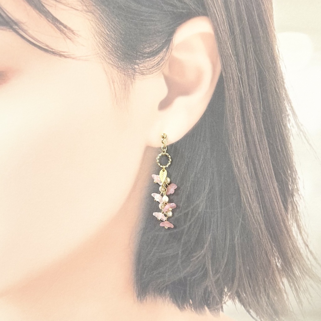 1626満開!さくらのピアス