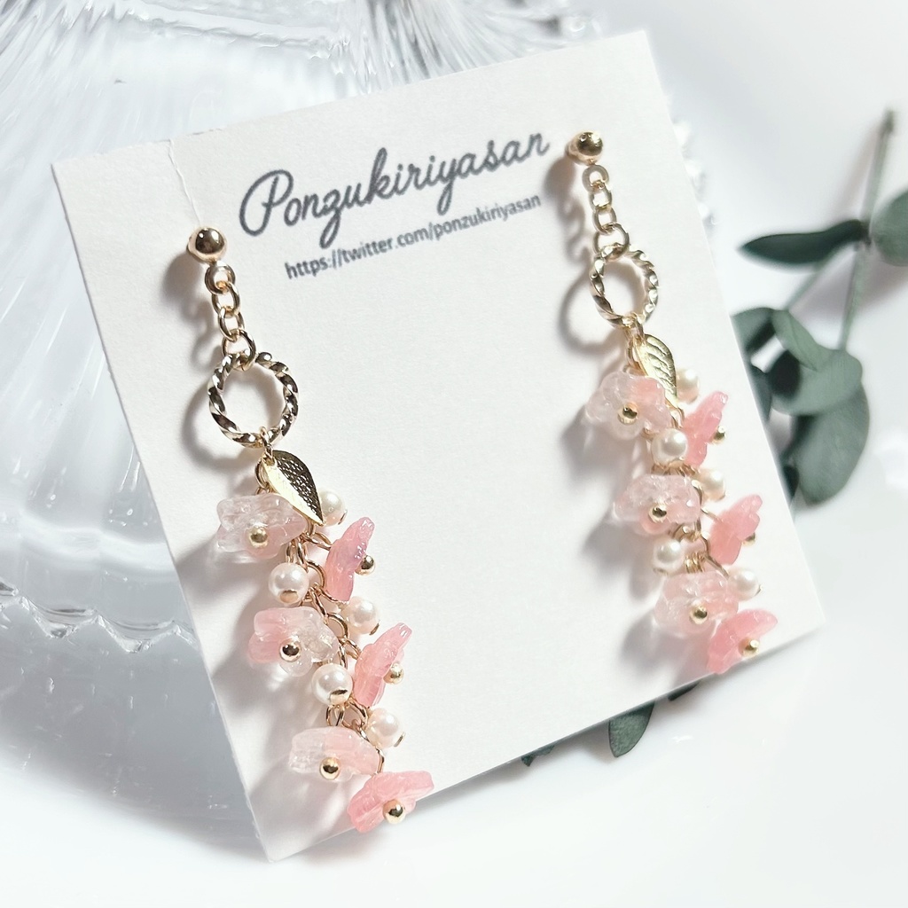 1626満開!さくらのピアス