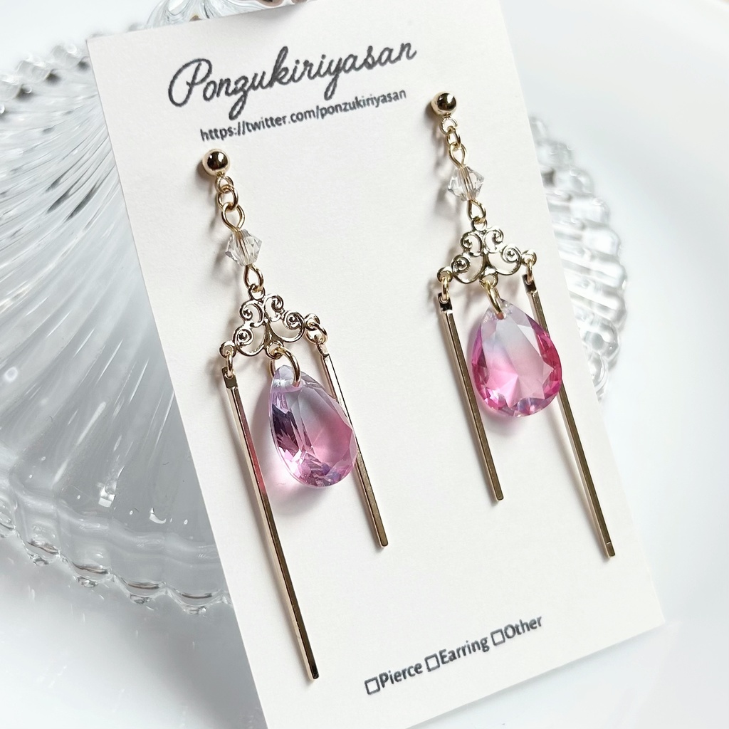 1659プリンセスのピアス