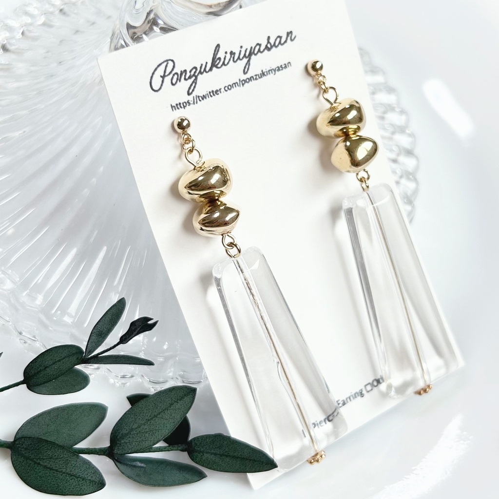 1683とろみメタルとクリアの夏ピアス