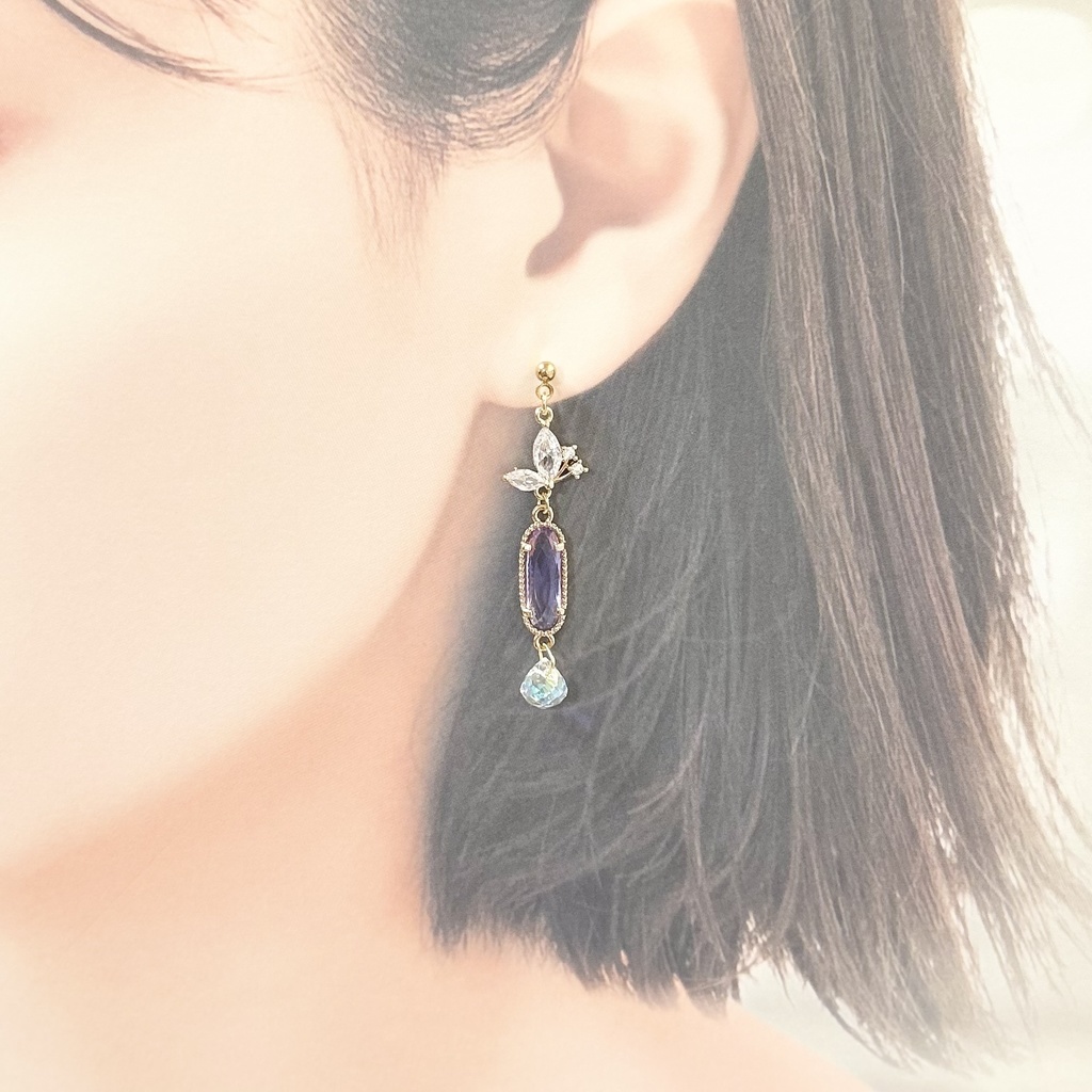 1703ジルコニア×淡パープルのピアス