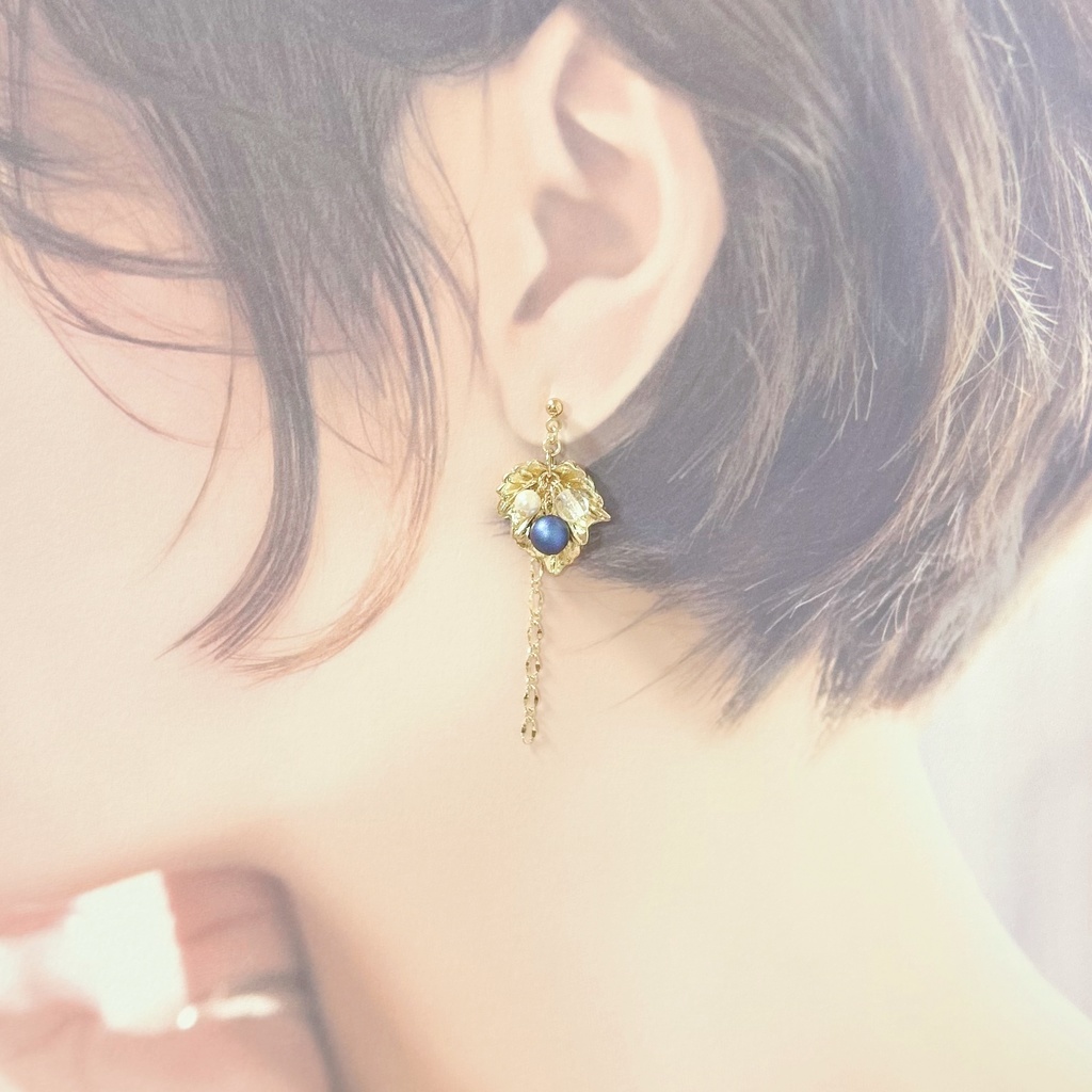 1726ブルーベリーのチェーンピアス