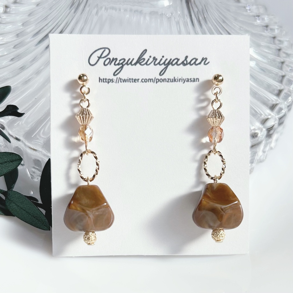 1728秋のティータイムピアス