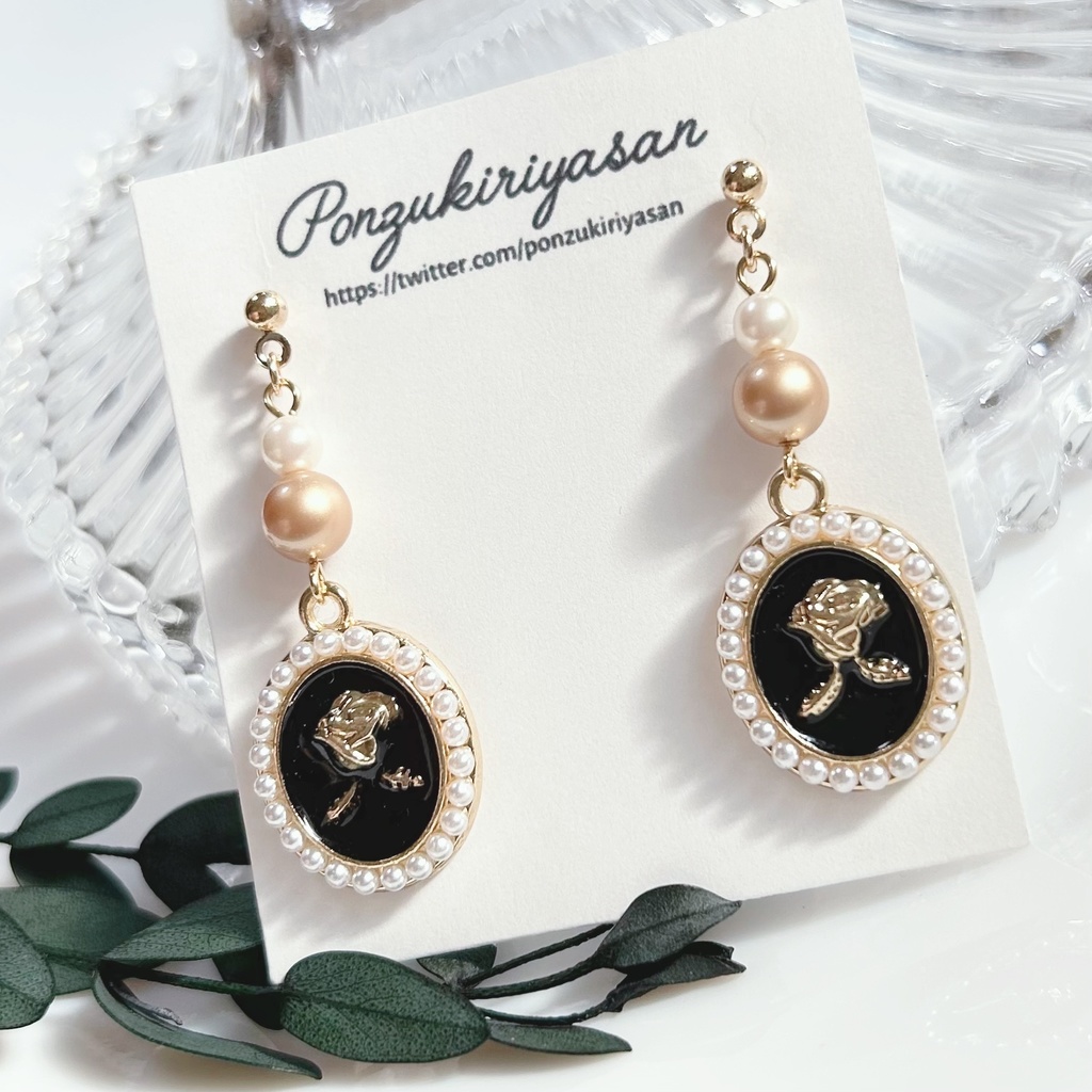 1753ゴールドローズのピアス