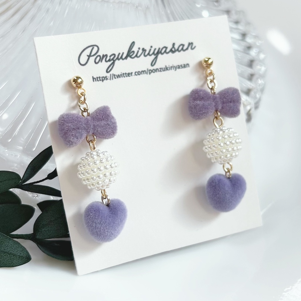 1760パールキャッチのフロッキーピアス