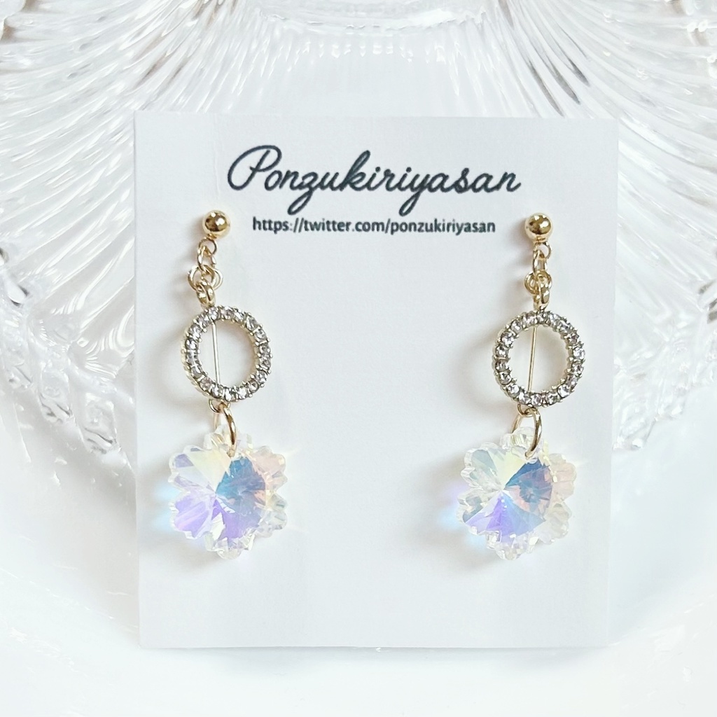 1765雪の結晶ガラスのピアス