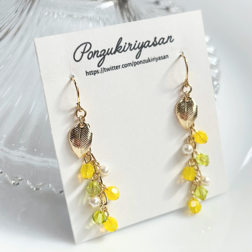 1791スワロのミモザモチーフピアス