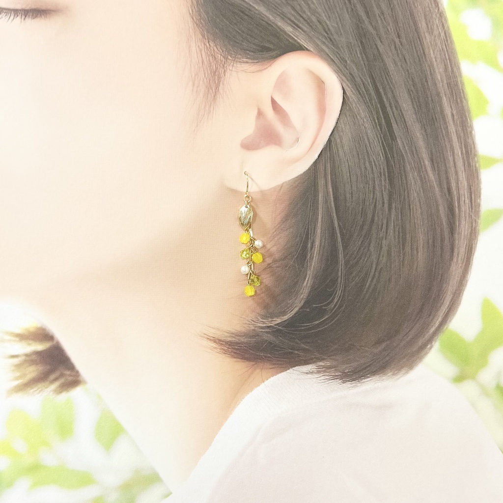 1791スワロのミモザモチーフピアス