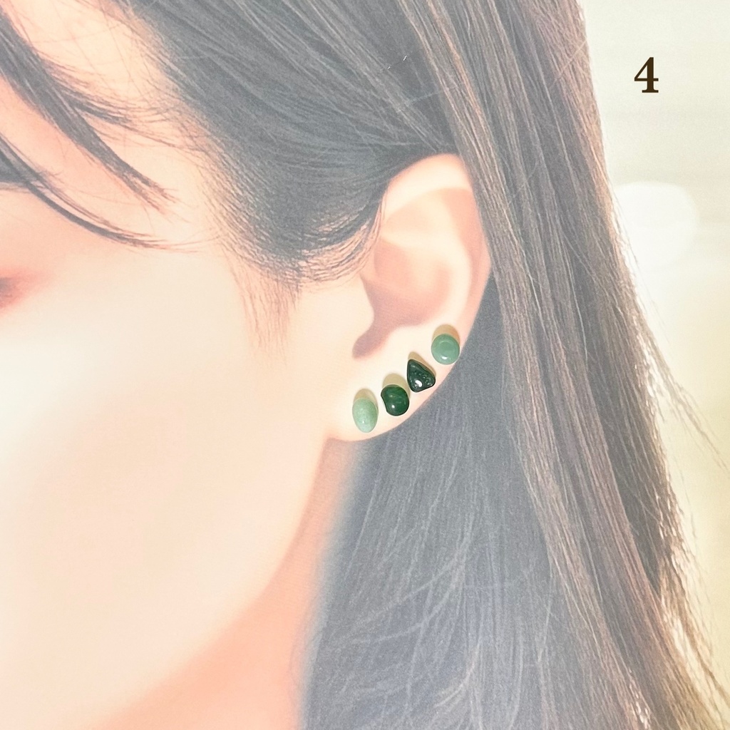 1792瑪瑙の粒ピアス(小粒4)