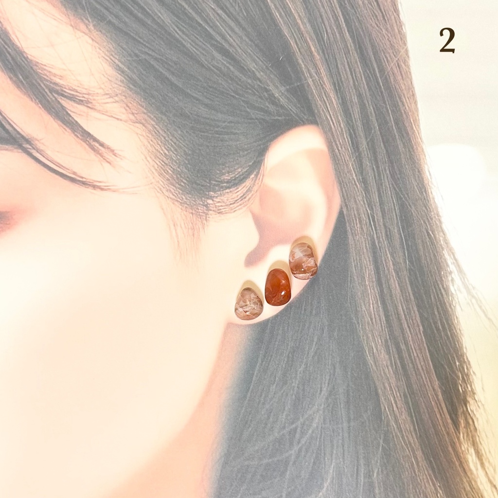 1795瑪瑙の粒ピアス(大粒赤系)