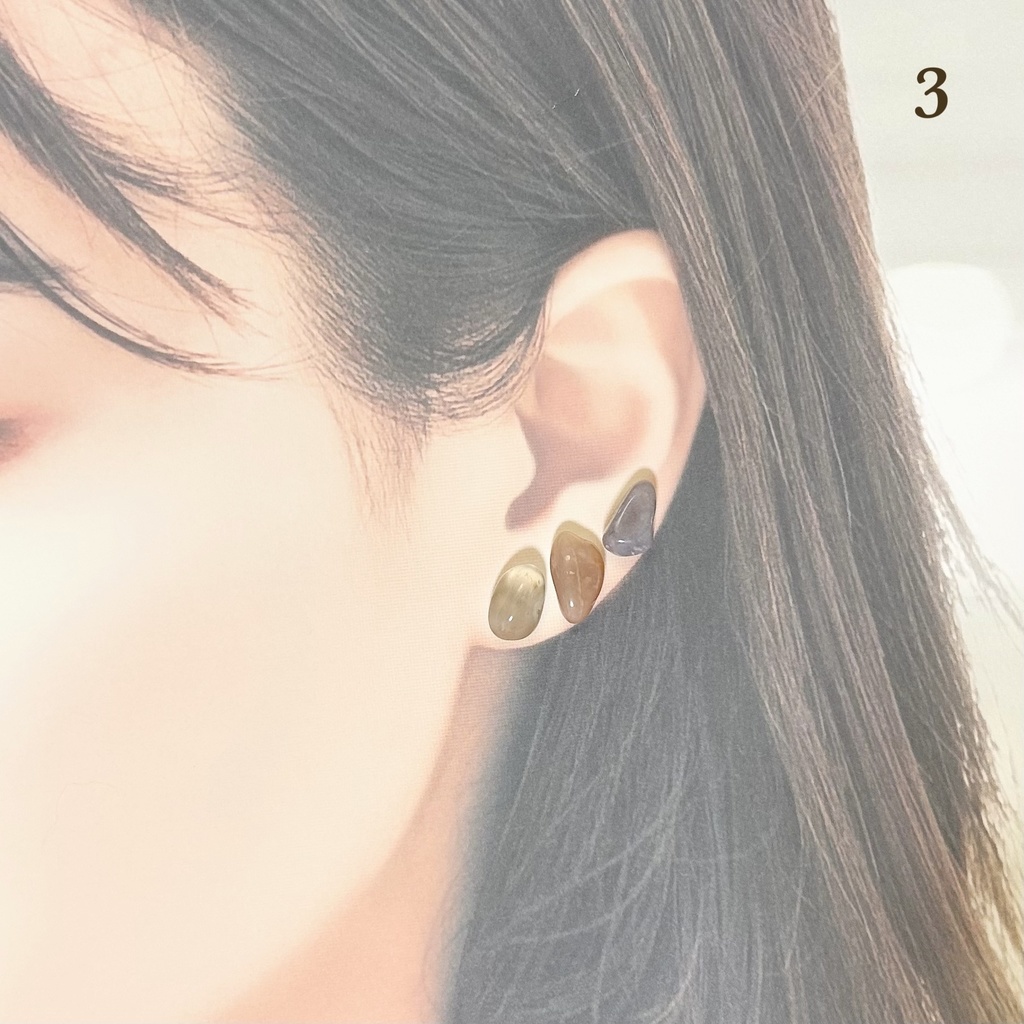 1795瑪瑙の粒ピアス(大粒赤系)