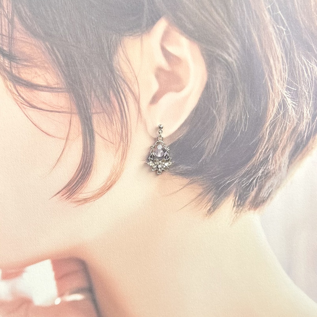 1799春のリースと天然石のピアス