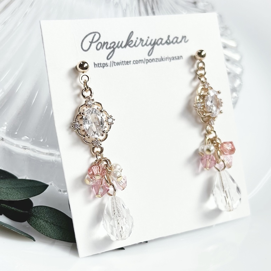 1803ジルコニアとスワロの桜カラーピアス