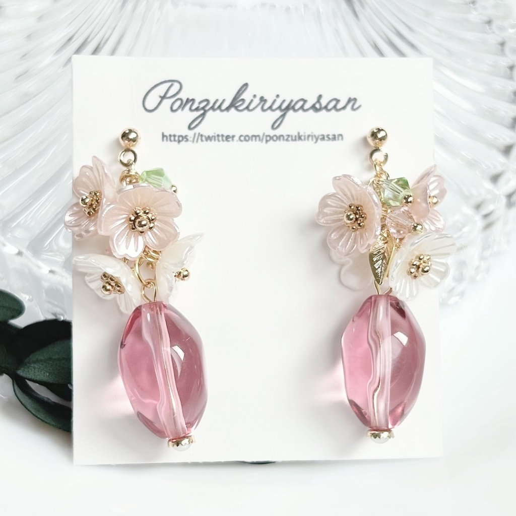 1810満開!さくらピアス