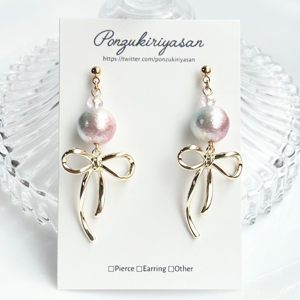 1830グラデーションコットンパールとリボンのピアス