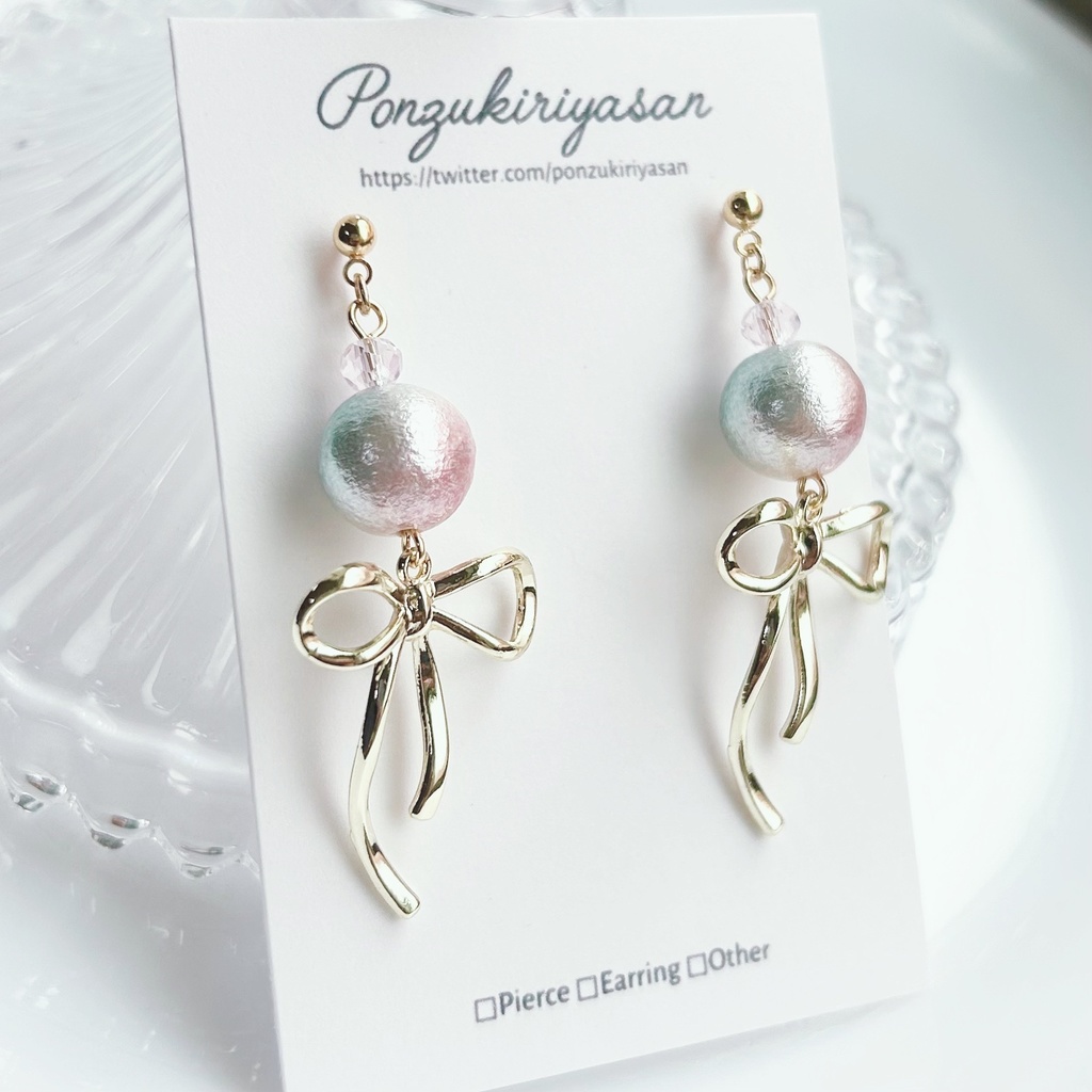 1830グラデーションコットンパールとリボンのピアス