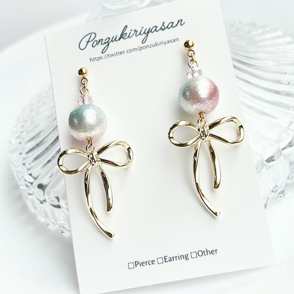 1830グラデーションコットンパールとリボンのピアス