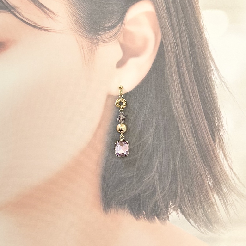 1840ライトパープルのアシメピアス