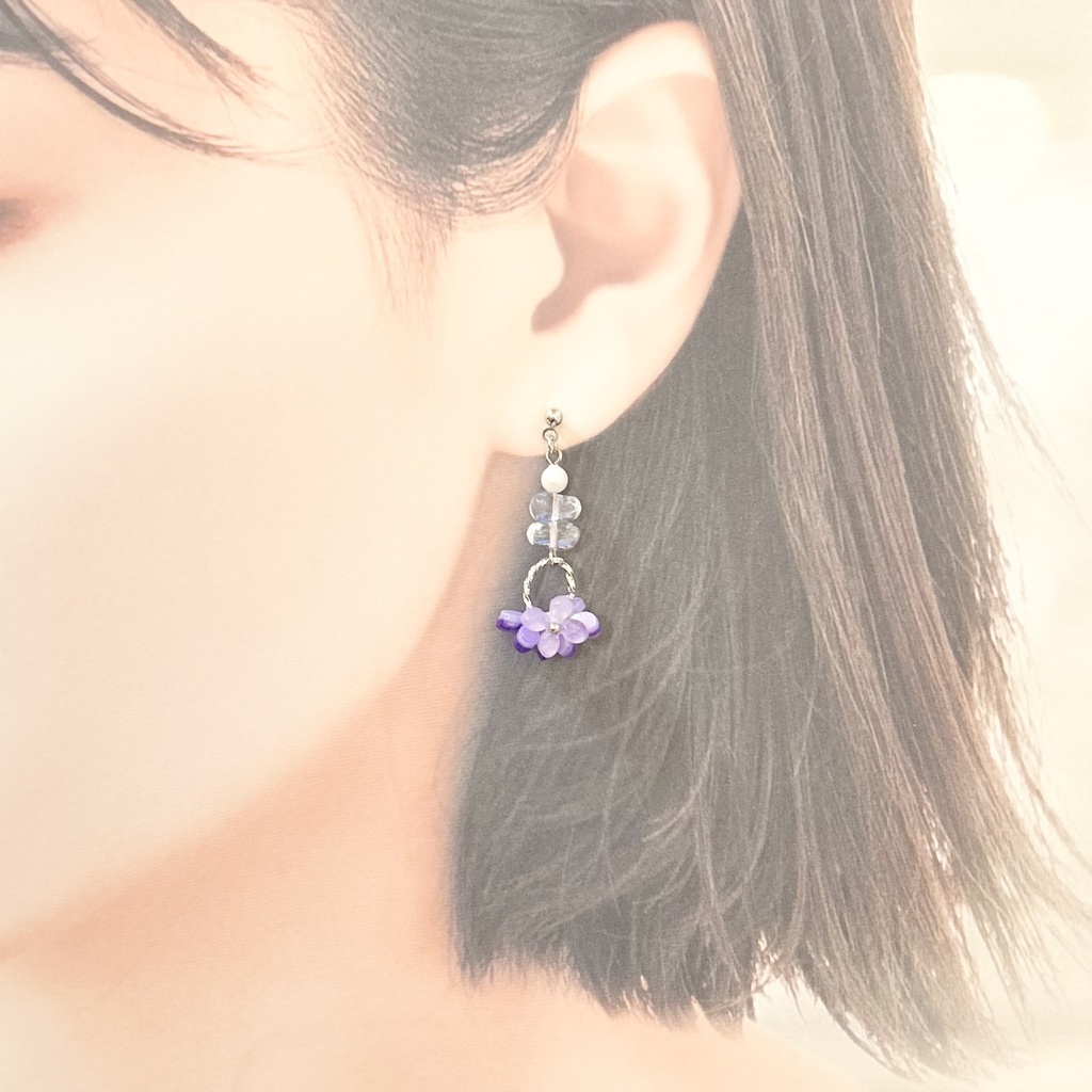 1842ゆれる紫陽花のピアス