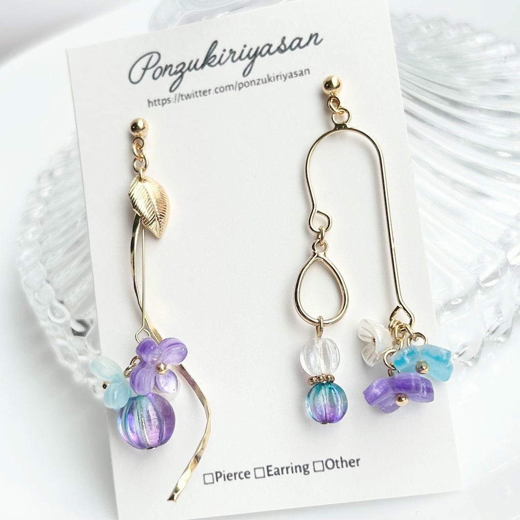 1844紫陽花のロングアシメピアス