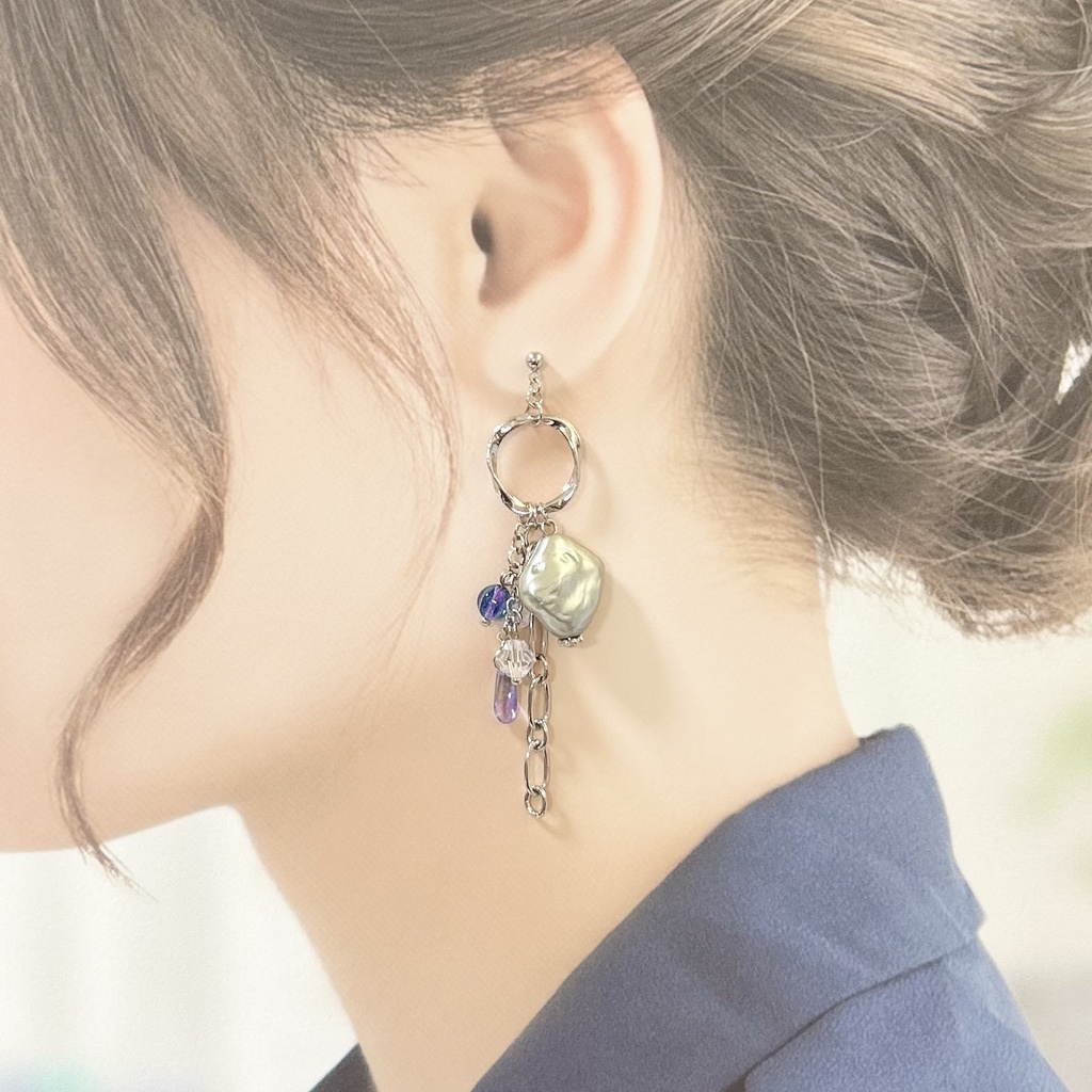 1845 6月のじゃらっとピアス