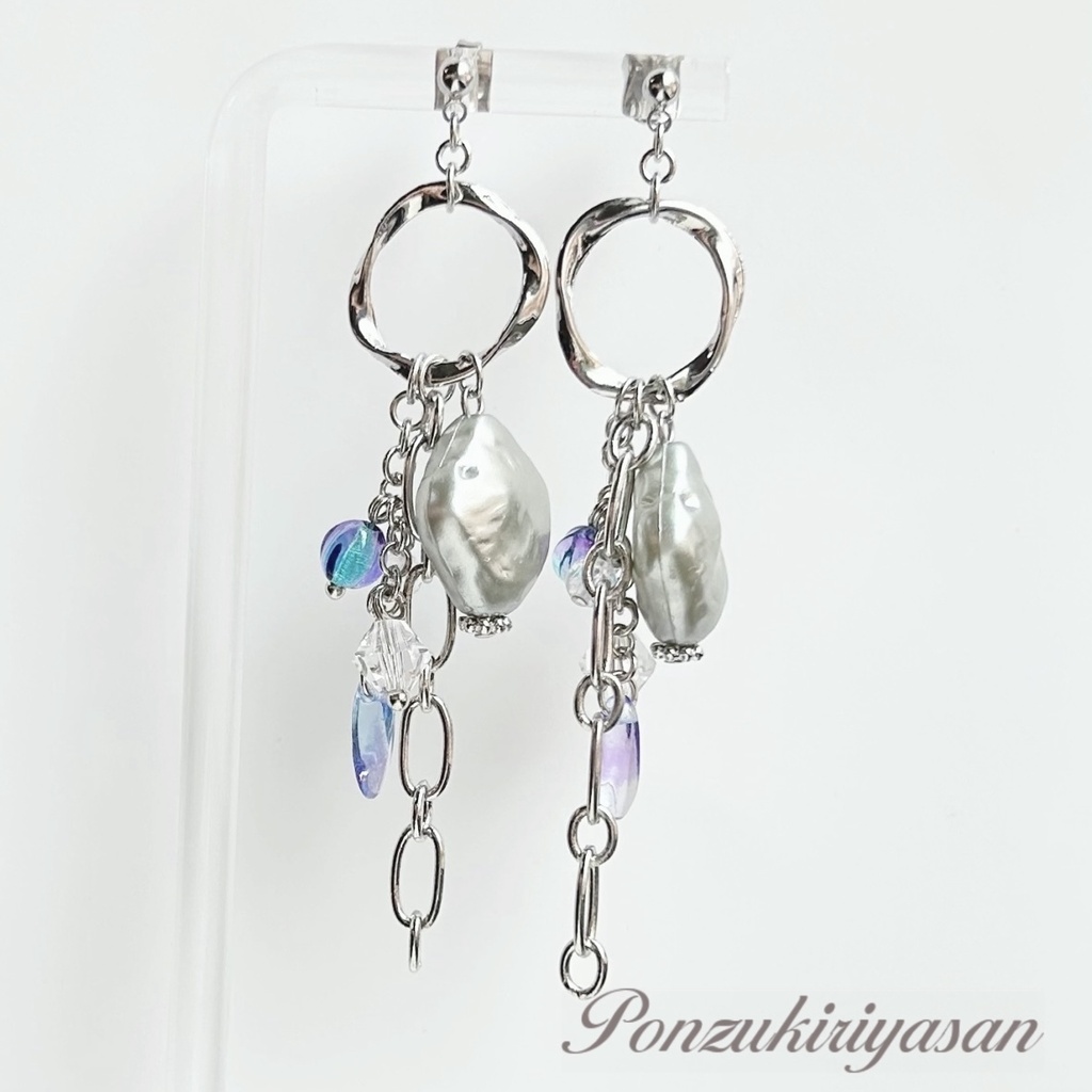 1845 6月のじゃらっとピアス