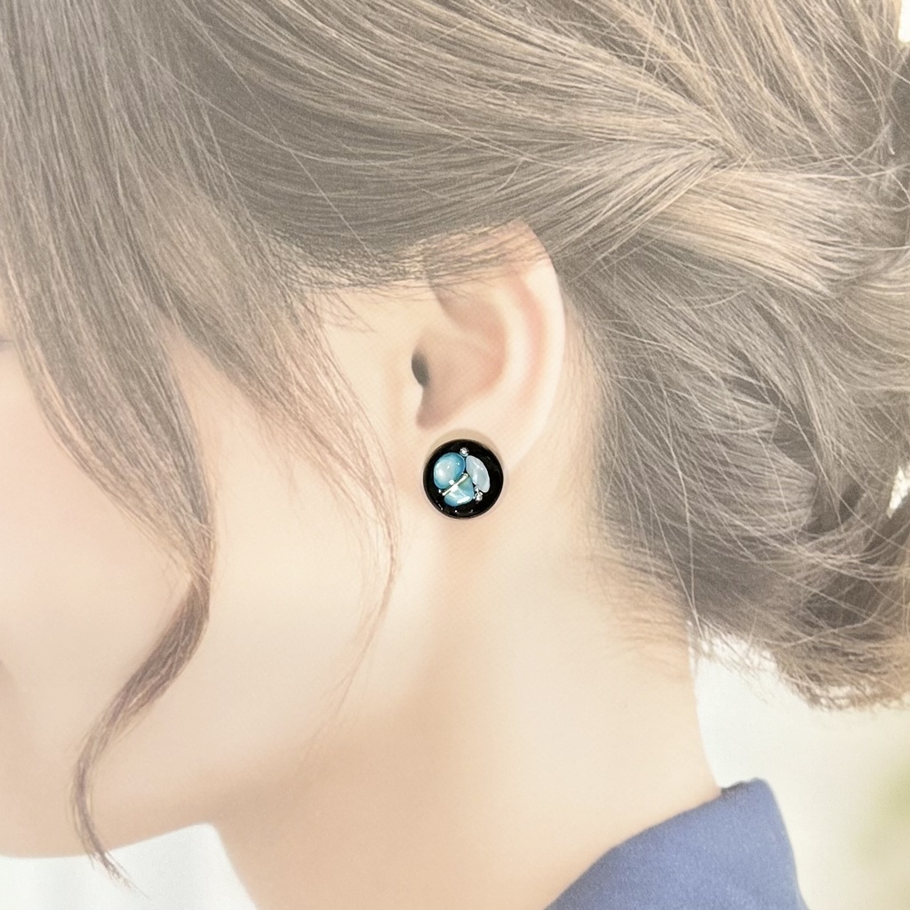 1867揺れない綺麗めシェルピアス