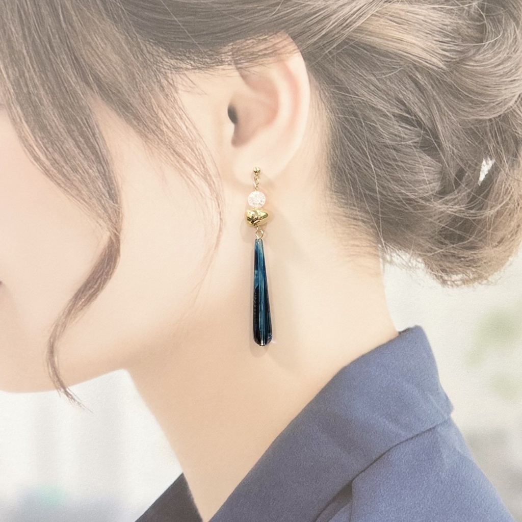 1881碧のロングドロップピアス