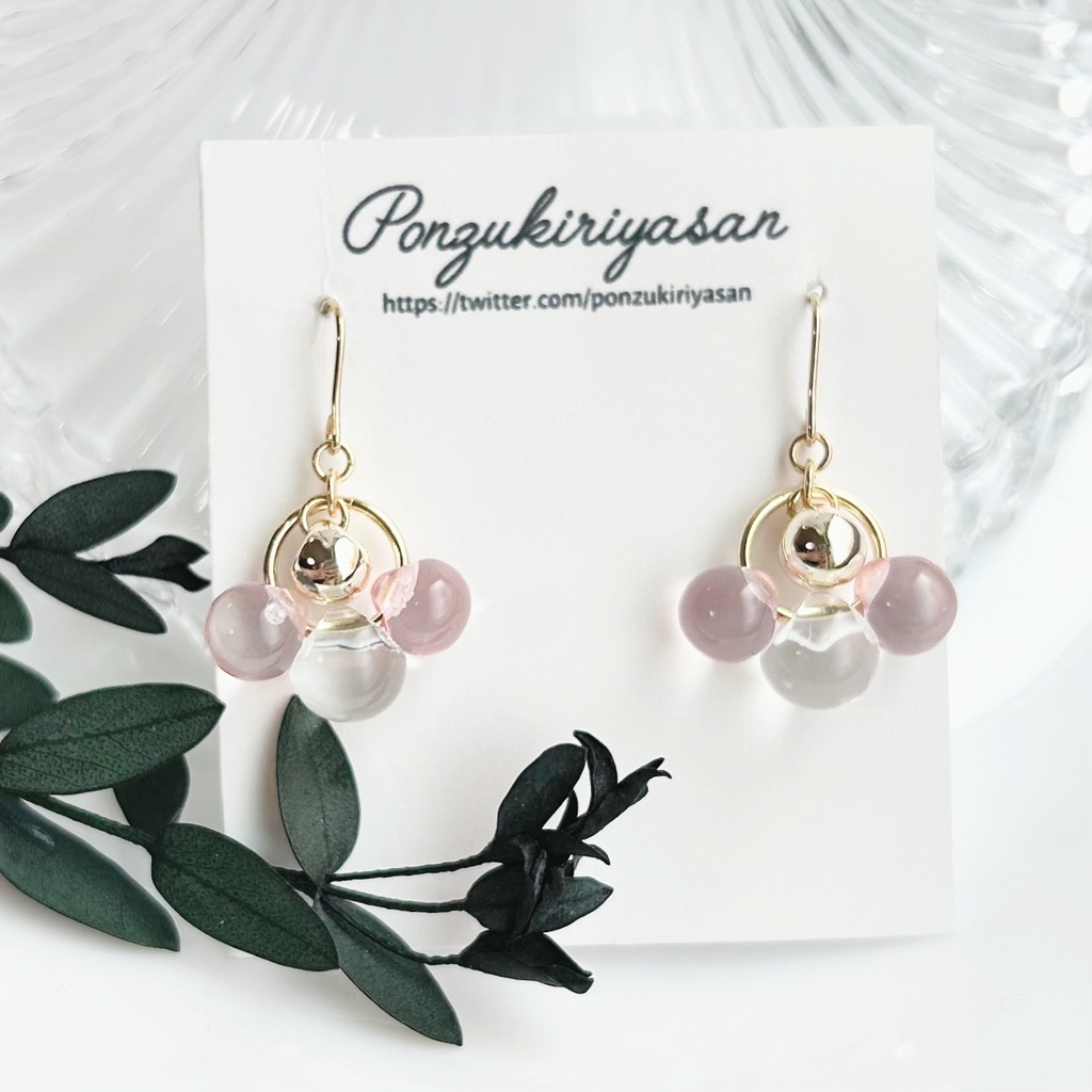 1896夏のクリアアクリルピアス