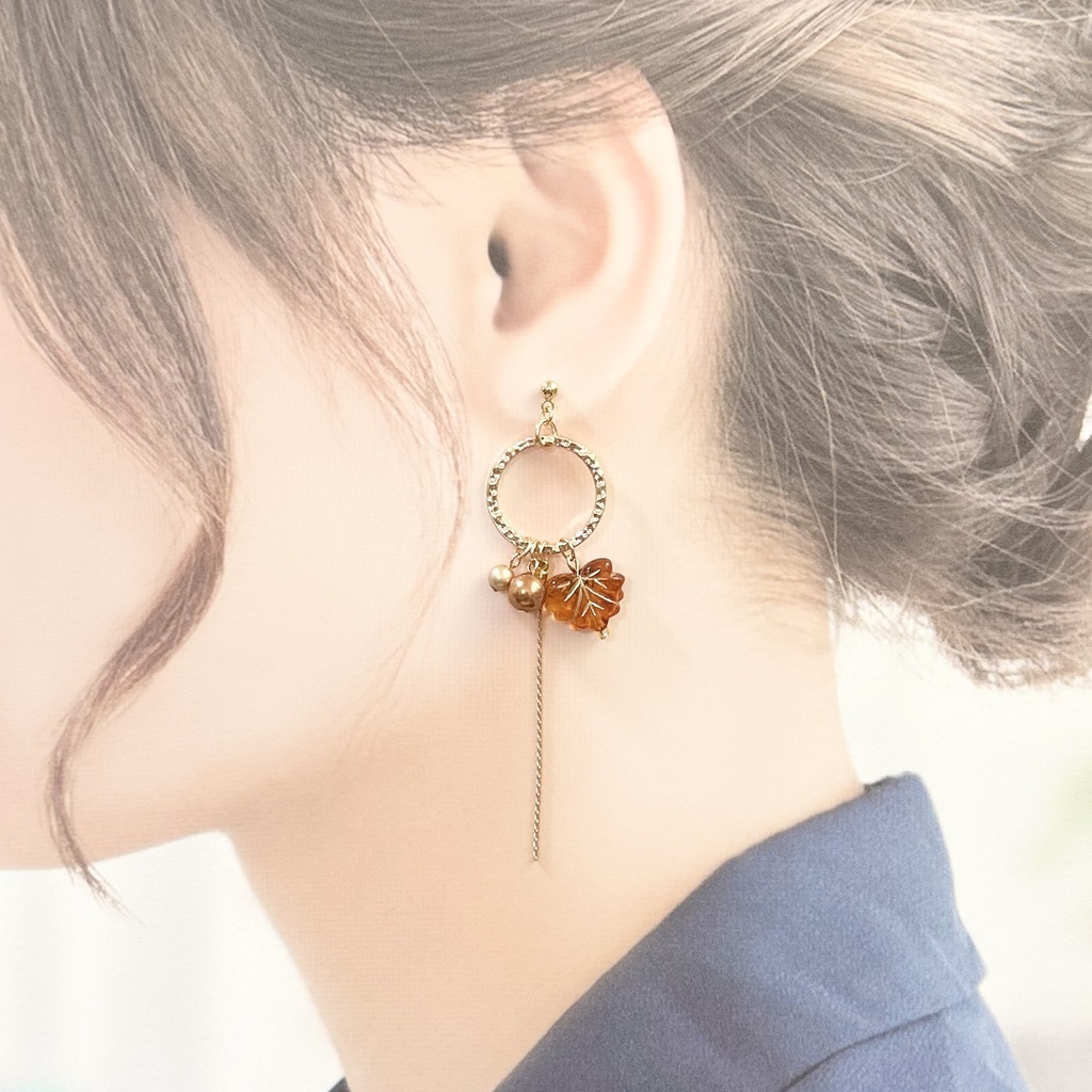 1918秋のアシンメトリーピアス
