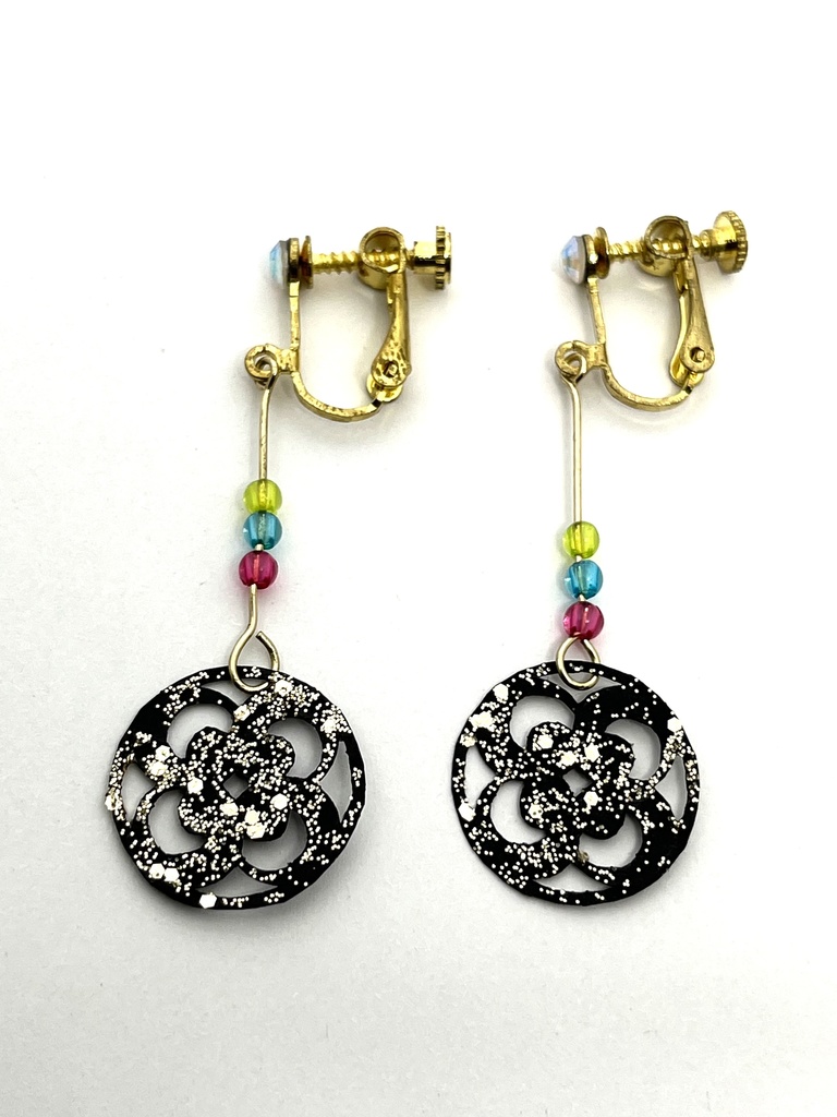 切り絵紋イヤリング