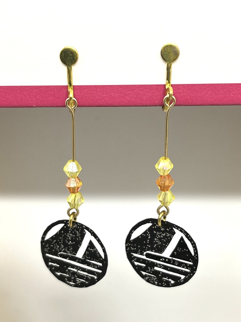 切り絵紋イヤリング