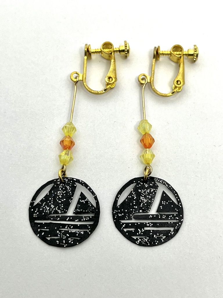 切り絵紋イヤリング