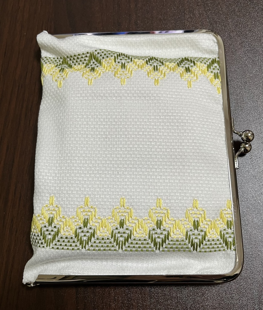 がま口のブックケース