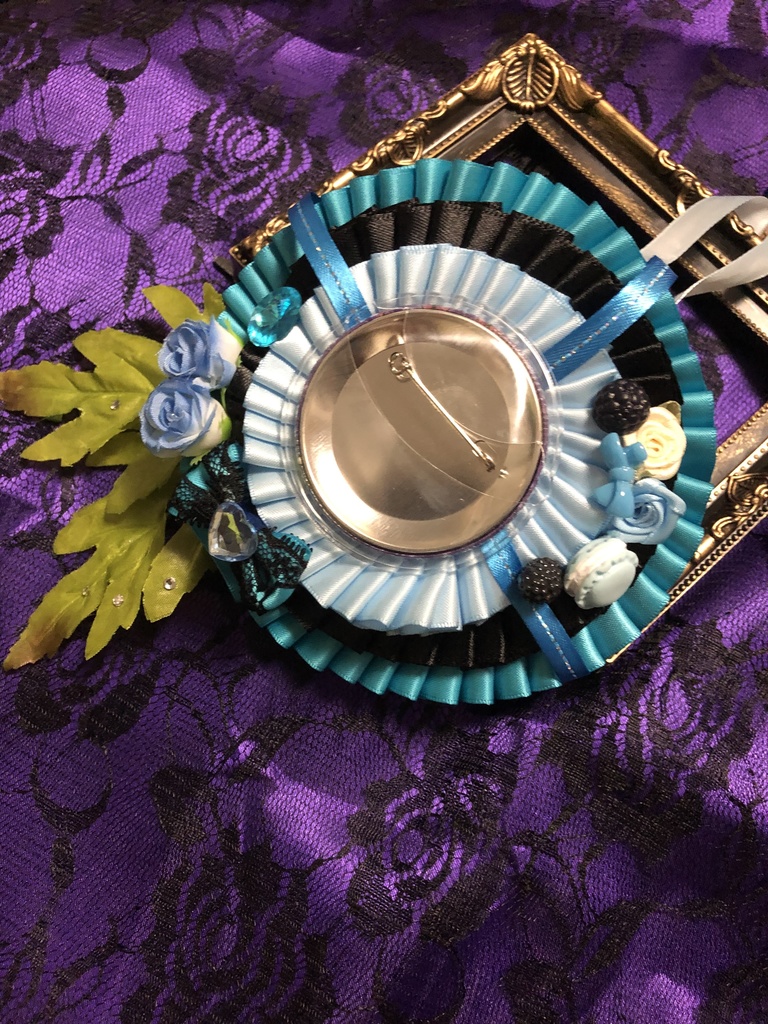 毒華ロゼット　青