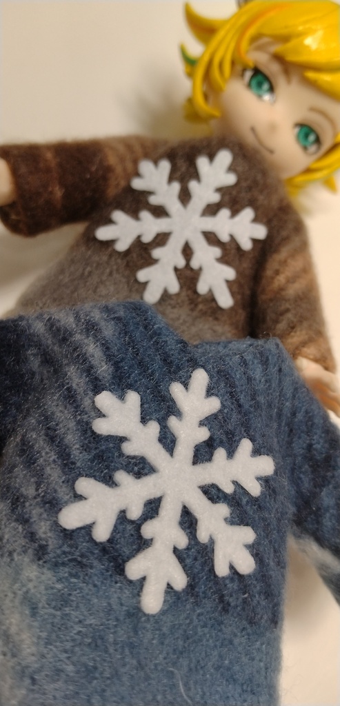 フリースの雪の結晶ロングトップス ねんどろいど・オビツ11