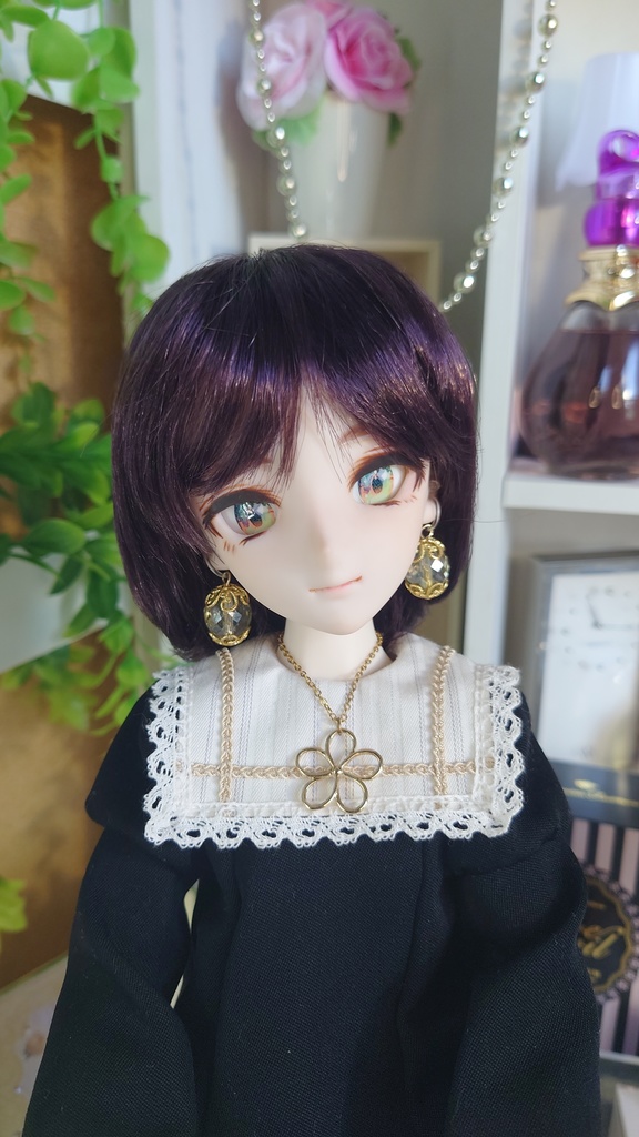 【Qの巣箱】キラキライヤリングとお花のネックレスセット