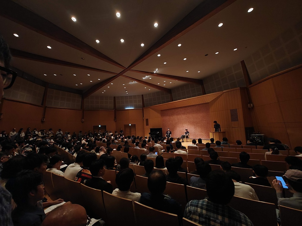 【早期限定版価格】高野秀行×安田峰俊講演会「辺境のアウトローたち」映像アーカイブ(無編集版)