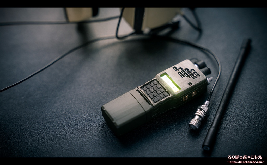 レジン製ドール用1/3 ミリタリートランシーバー モデル