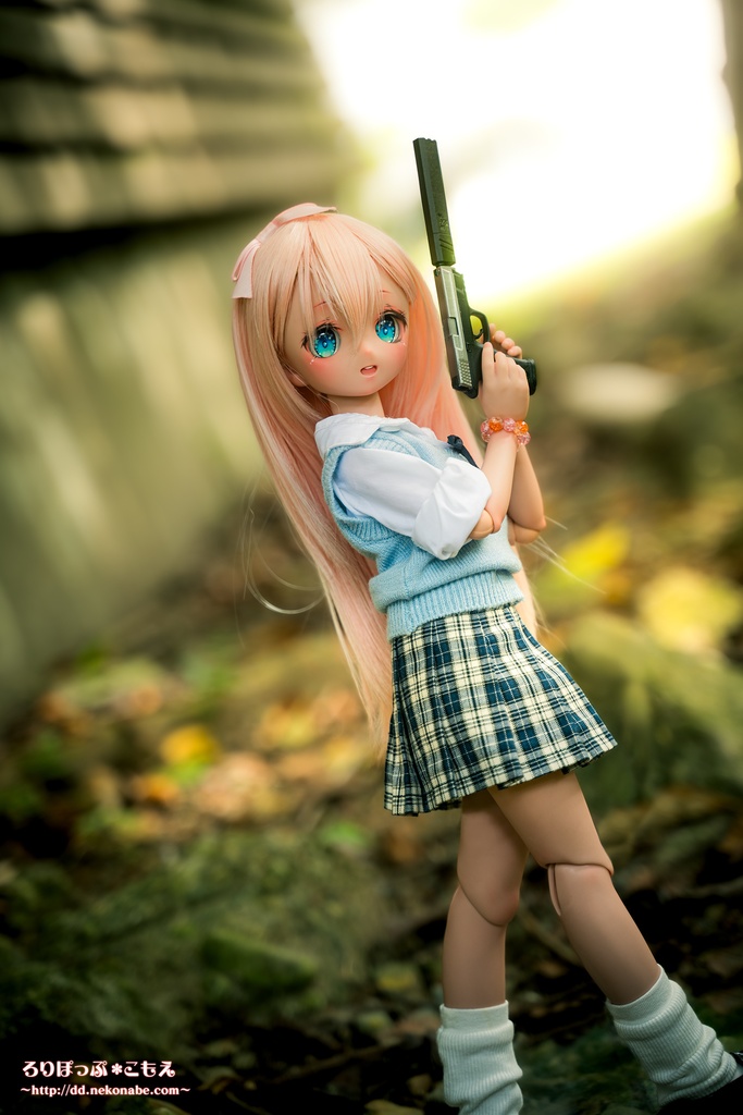 レジン製ドール用1/3 M&P 9 モデル (サイレンサー付属)