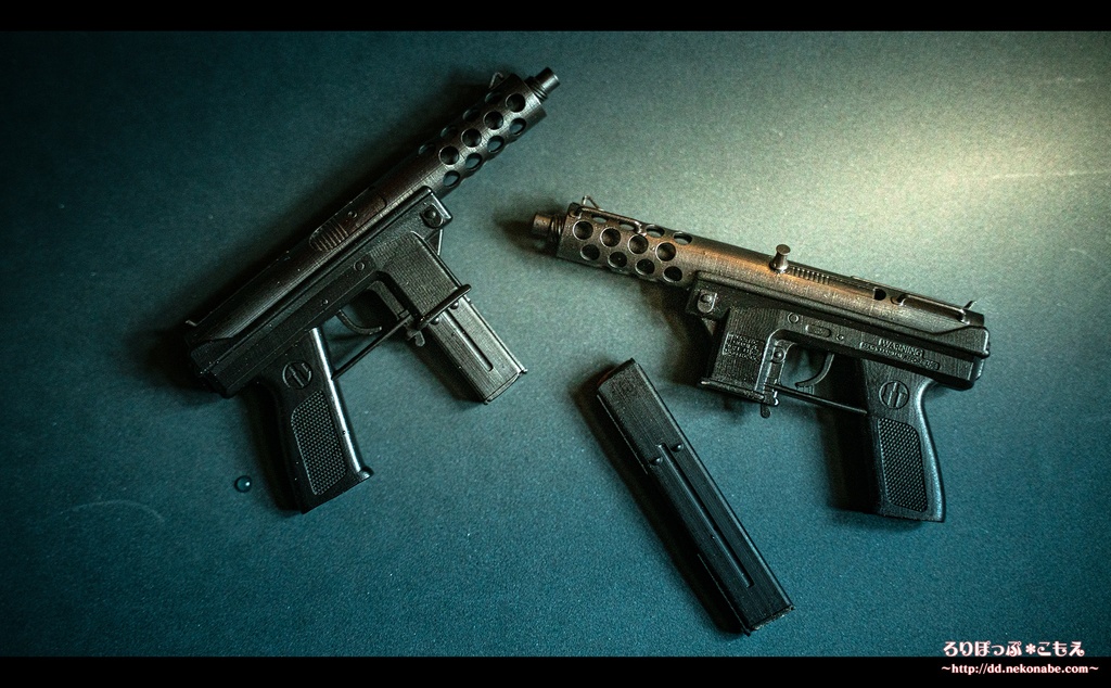 レジン製ドール用1/3 TEC-9 モデル