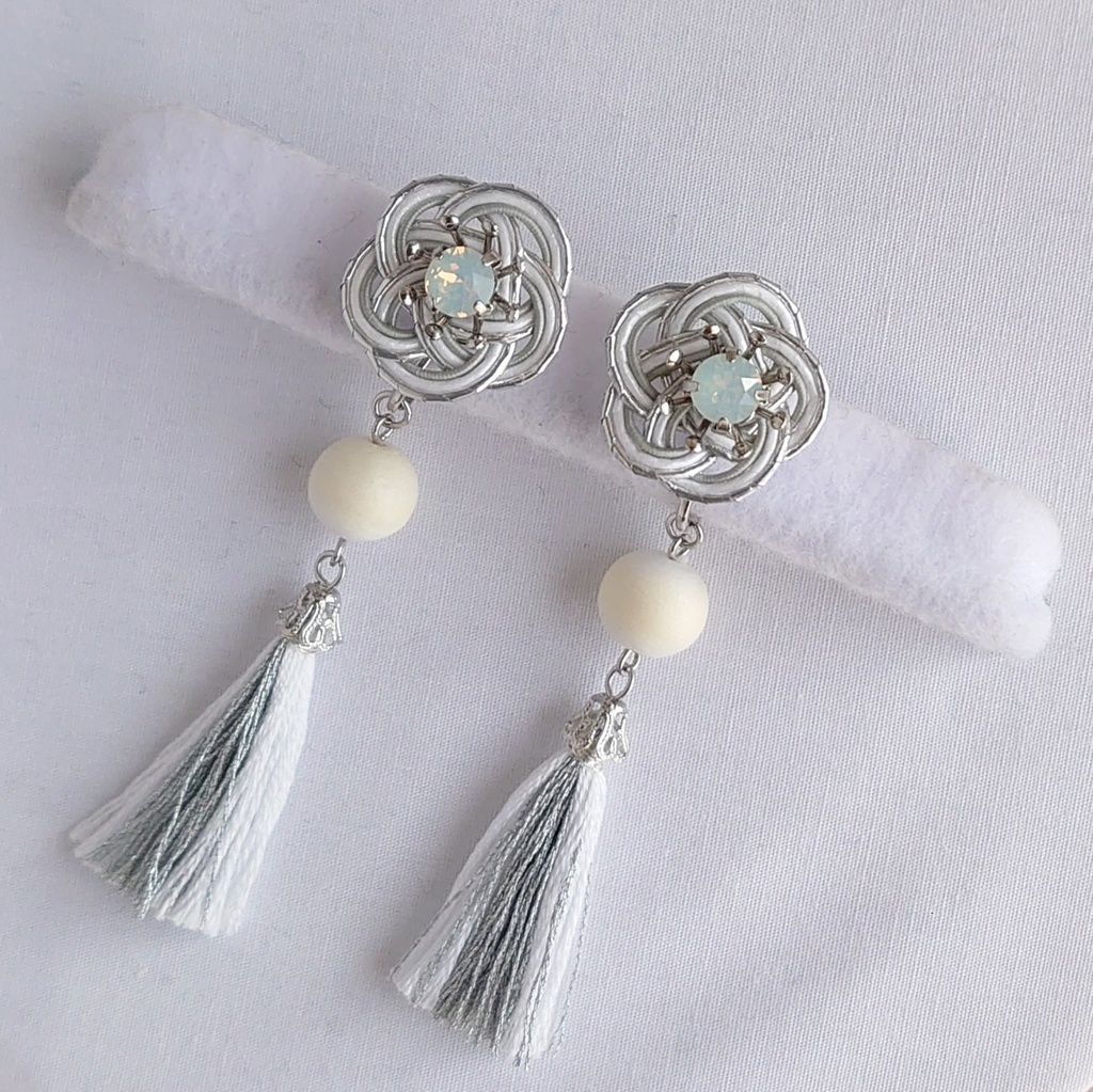 三日月・鶴丸水引イヤリング