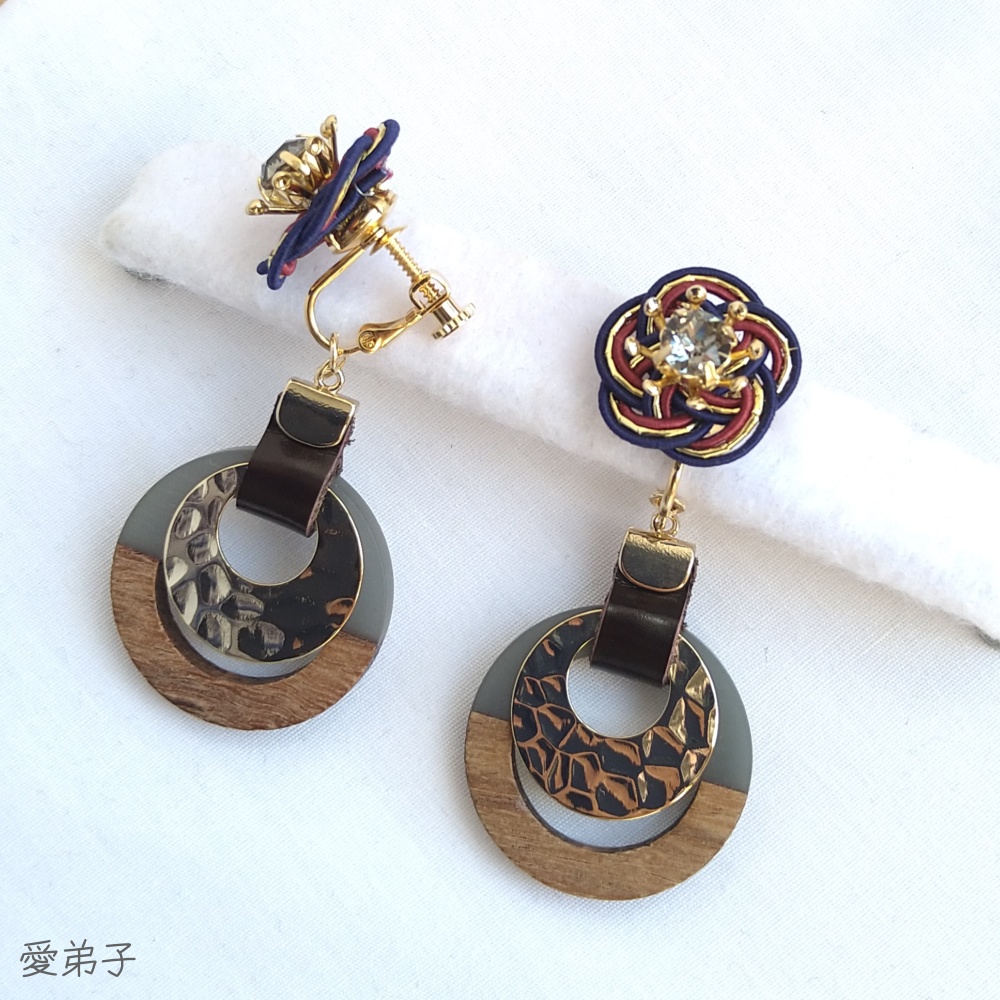 ウツシ教官と愛弟子の水引イヤリング