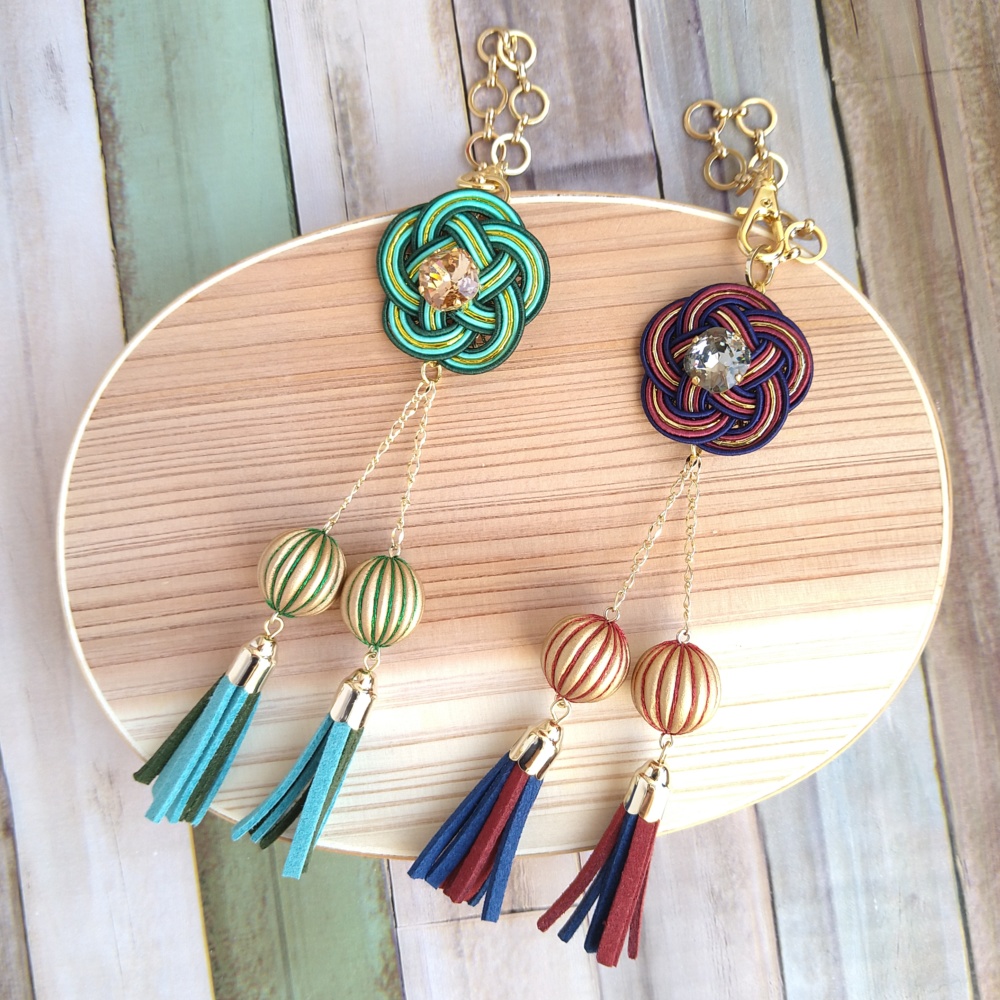 ウツシ教官と愛弟子の水引バッグチャーム