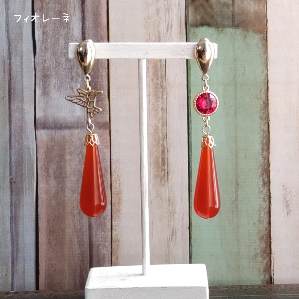 フィオレーネ、ロンディーネ、バハリのイメージイヤリング