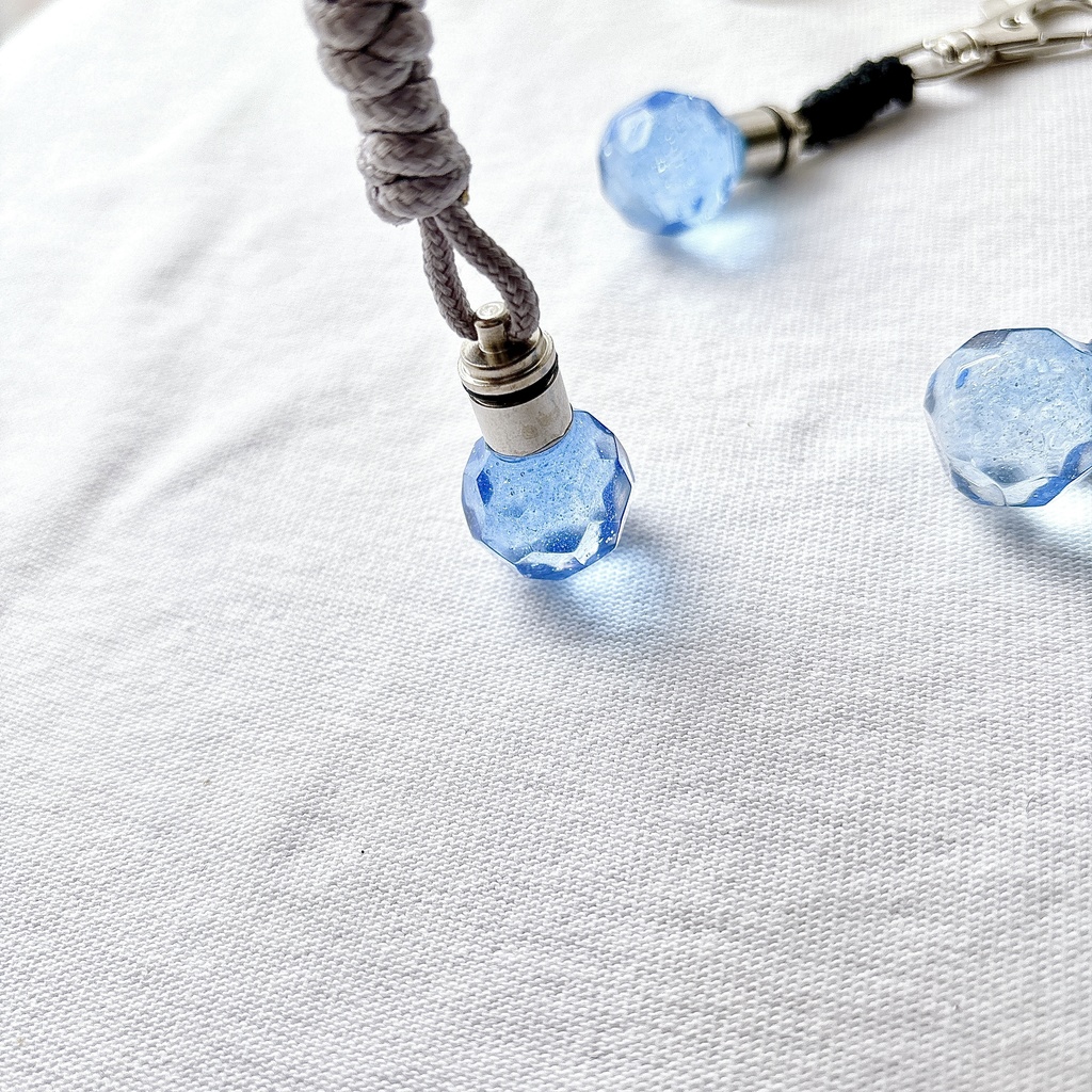 五条悟六眼イメージキーホルダー