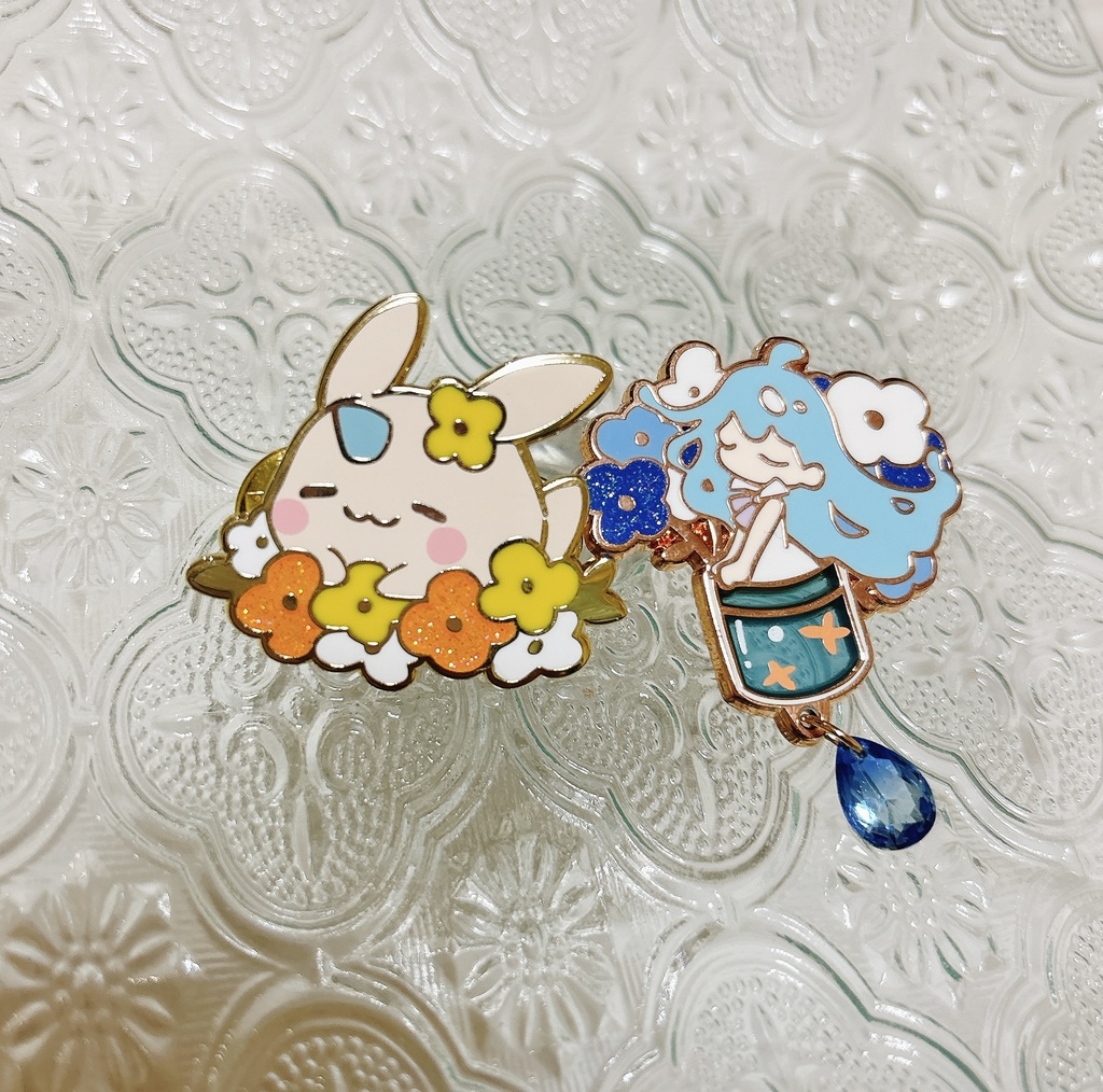 ピンバッジ【3月末入荷予定】