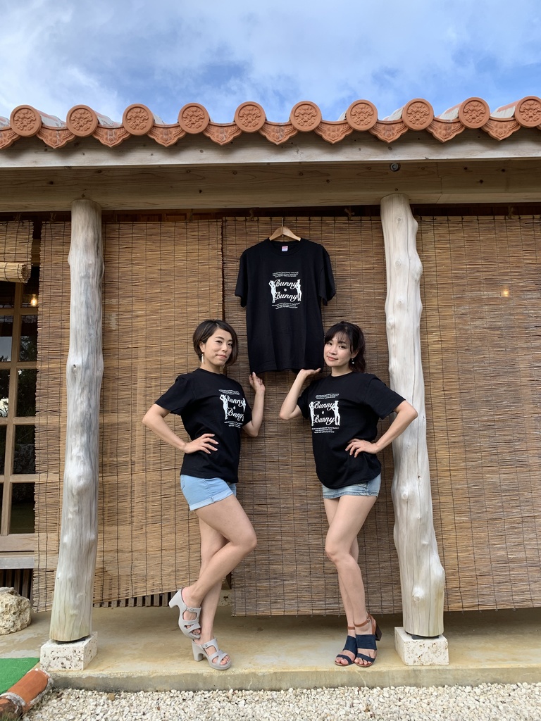 2023ver. Bunny*Bunny 白Tシャツ&フード付き白Tシャツ(T-shirt & Hooded T-shirt)