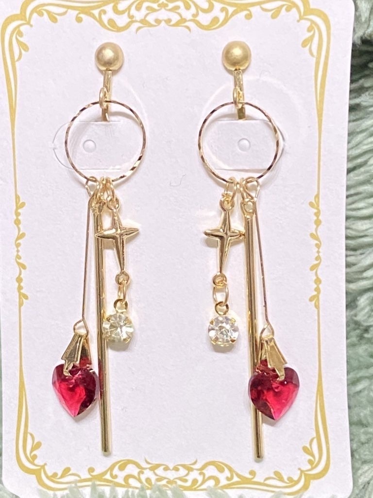 フリスクイメージピアス、イヤリング